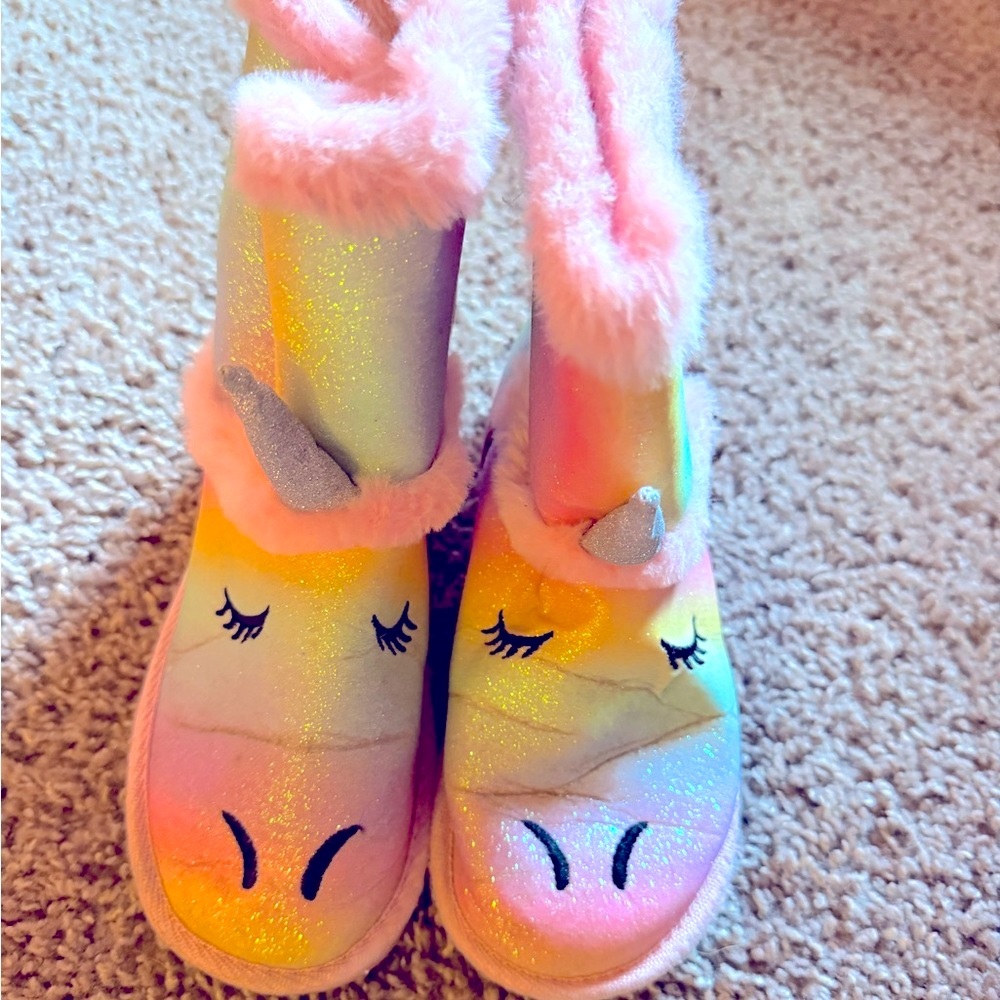 Rainbow Unicorn ugg style furry boots girls size 13